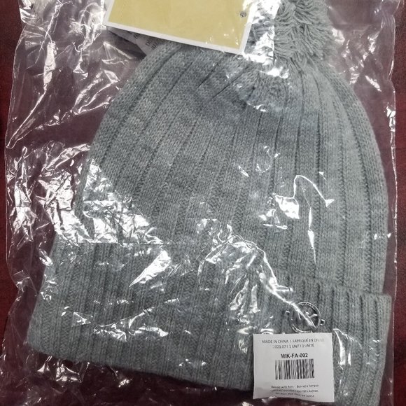 Michael Kors Beanie with Pom Pom - Picture 4 of 4